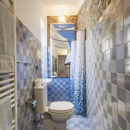Traditional Ligurian House By Wonderful Italy Apartman San Remo
